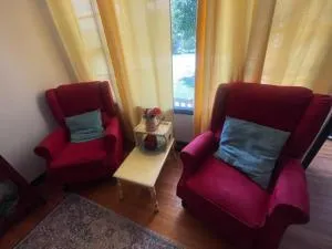 Super Comfy 3BR 1BA Darts Poker Table Coffee - Mulvane