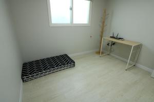 5mins to Daegu eWorld, 2nd floor without Elevator