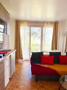 Appartements Rosny Sous Bois tres charmant l-appartement en plein centre ville et verdure : photos des chambres
