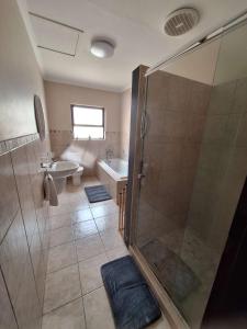 2 Bedroom Apartment GPG Self Catering