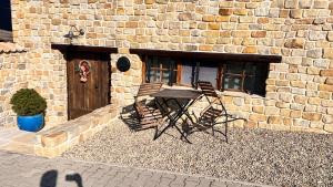 Prague West - Studio Chyne Terrace