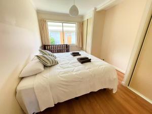 Beach House 3 mins Walk Bellerive Beach, Hobart