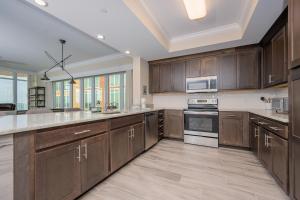 Phoenix Gulf Towers 1105 condo