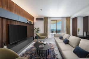 Luxury Villa Sea La Vie with Pool Near Sibenik