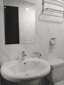 Asia Jem Hotel - BAYAWAN