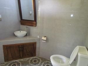 riverfront guest house