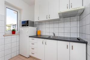 Diana Apartments