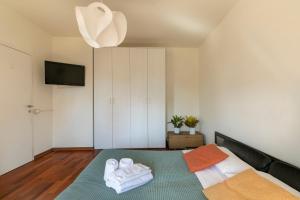 Monfenera 5 by Welc(h)ome