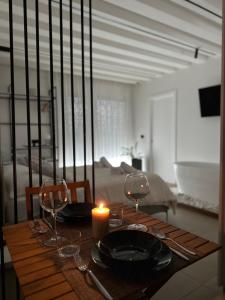 H Y P n O S E by Sea View Suites