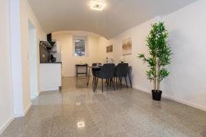 Fewomo, Moselzeit Apartment, Stilvolle Fewo für Genießer nähe Schloss