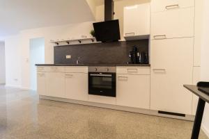 Fewomo, Moselzeit Apartment, Stilvolle Fewo für Genießer nähe Schloss