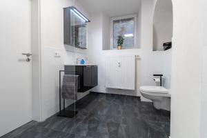 Fewomo, Moselzeit Apartment, Stilvolle Fewo für Genießer nähe Schloss