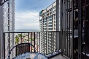 The Sea Base Central Pattaya 20th high floor