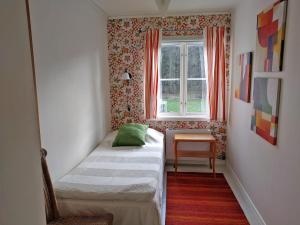 Single Room with Shared Bathroom room in Villa Bro