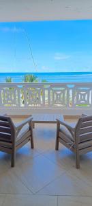 Ash Lamera beach apartments