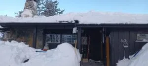 Views, cross-country skiing, sauna, tub - Mesnali