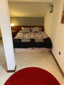 Elegant 3 Alexander Services Apartments luxury four bedroom penthouse