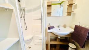 Chalets Chalet M tout confort proche des plages : photos des chambres