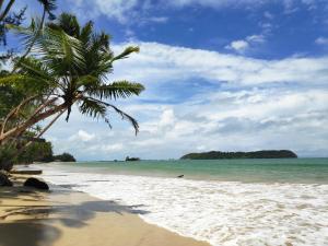 Oliver`s Laguna ECO Lodge Hotel