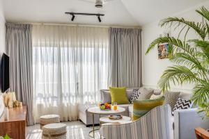 Casa De Solares- New 2BHK Apartment with Pool Candolim