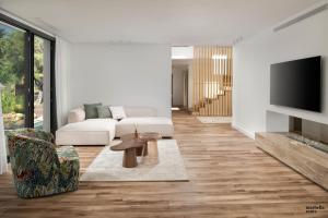 Villa Sereno Ref #96