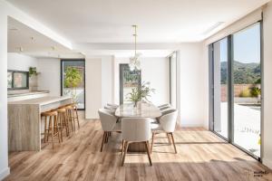 Villa Sereno Ref #96