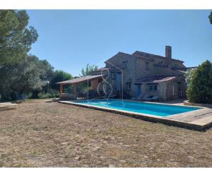 Le Mas Valou, villa en pierre dans les hauteurs de Fayence