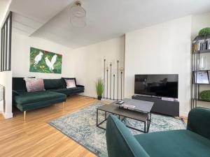 Appartements Bajocasse Apt duplex spacieux 3 ch 2 sdb cosy plein centre Bayeux decoration elegante proche plages du debarquement : photos des chambres