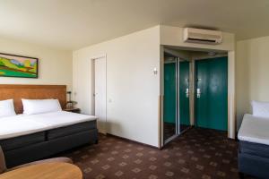 Room with Three Single Beds room in Best Western Vilnius