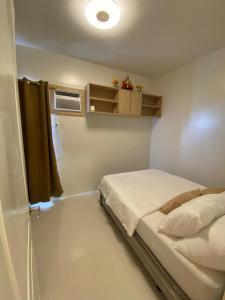 Jonos Flat Royal Oceancrest