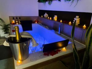 Latelier vert - SPA, Suite Luxe, Proche Hypercentre - Classé 4 étoiles