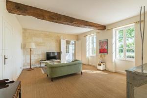 Villas Demeure en pierre au coeur des vignobles de Bordeaux : photos des chambres