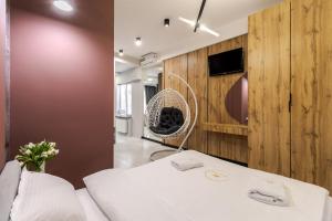 Royal apart on Zamarstynivska 30