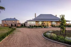 Lawsons Estate on Macquarie Farm - OʼConnell