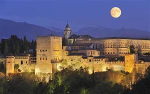 Encantador Apartamento cerca de Sierra Nevada y la Alhambra