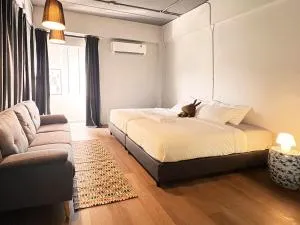 Human Touch Room - Ban Khlong Lat Bua Khao