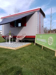 Toplocatie! Moderne en knusse pipowagen Postduif vlakbij Zutphen