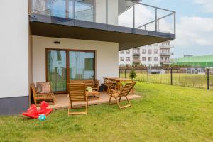 LUX Pastel Oasis Family Apartment with Parking & Gym by Renters Prestige