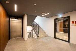 LUX Pastel Oasis Family Apartment with Parking & Gym by Renters Prestige