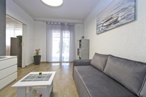 Apartment Dragomir 1052