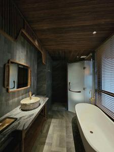 Minh House- 9 Phuoc Truong 7