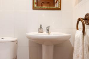 The Ocean Retreat - Beach Villa 30m next to the sea