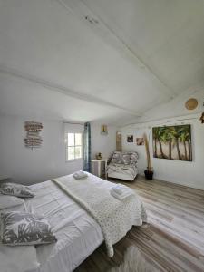 Maisons d'hotes Le Manoir Lacustre : photos des chambres