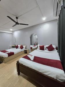 Hotel Pohor Regency Near Kamakhya Gate Foot Bridge