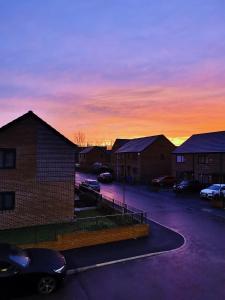 Three Bed Detached Home Near City Centre