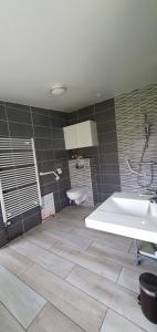 MAISON plain-pied au calme à proximité de laéroport cdg et du parc disney