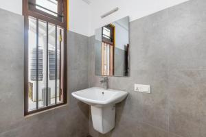 Pleasure Villa