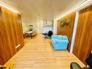 LetStay at Delsa 402 3-BR Condo 120-Sqm