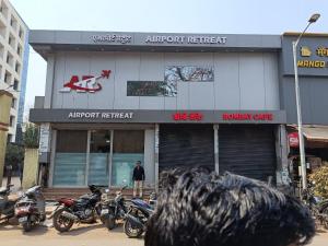 Hotel airport retreat