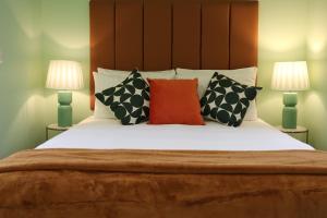 Sunday Street Boutique